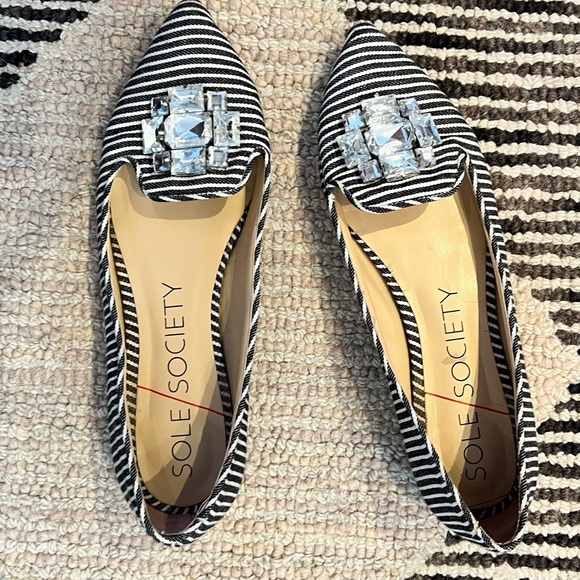 Sole Society Shoes - SOLE SOCIETY JEWLED TOE FLATS